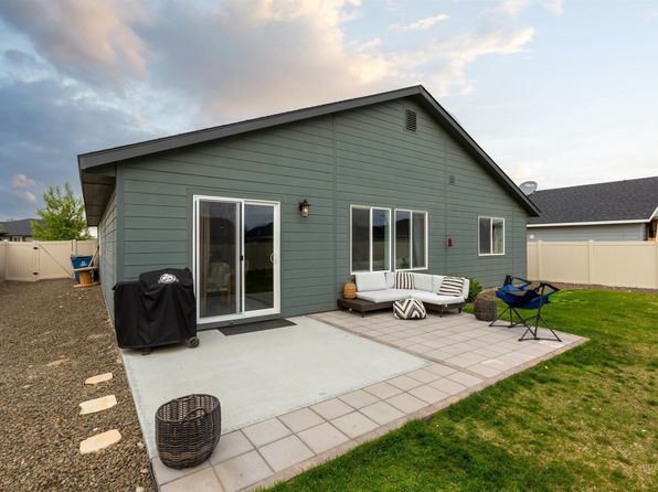 8408 E Dutchman St, Nampa, ID 83687
