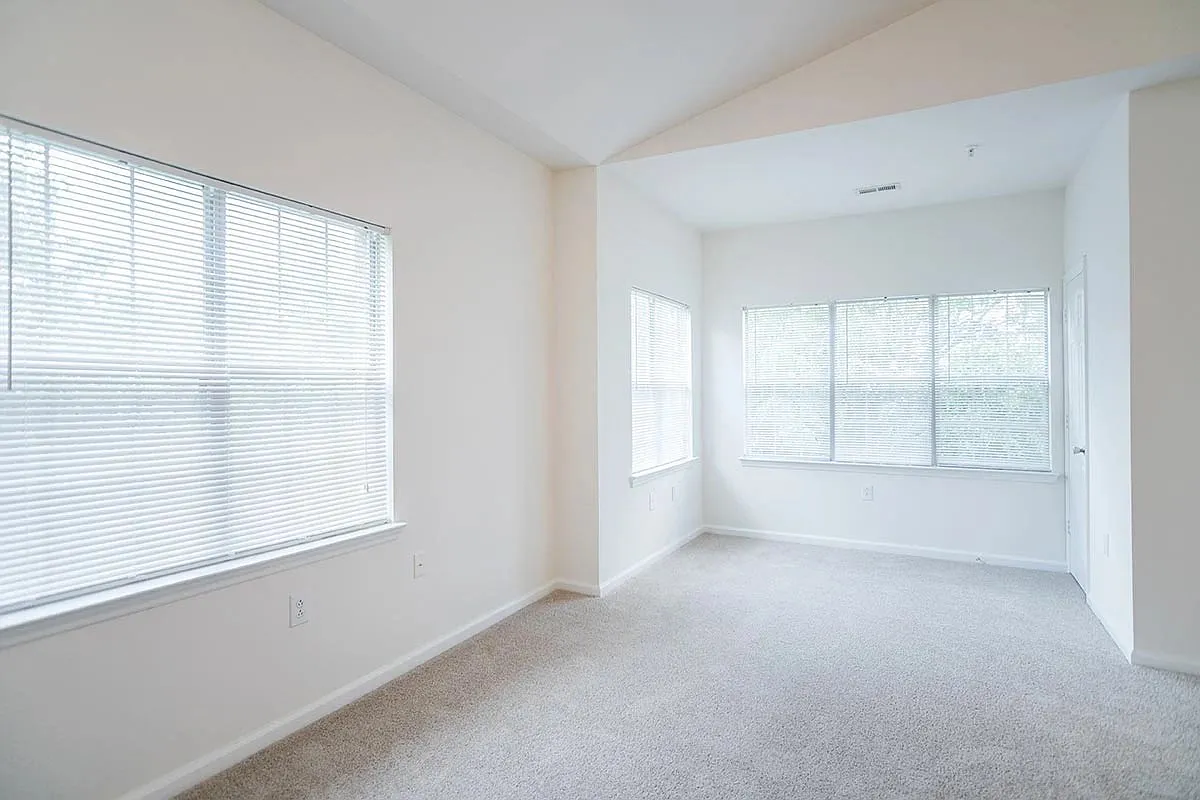 Building Photo - 4428 Cinnabar Ct #2B