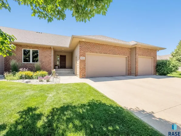 5809 S Nature Run Pl, Sioux Falls, SD 57108