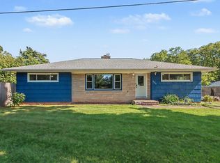 7806 N 40th St, Augusta, MI 49012