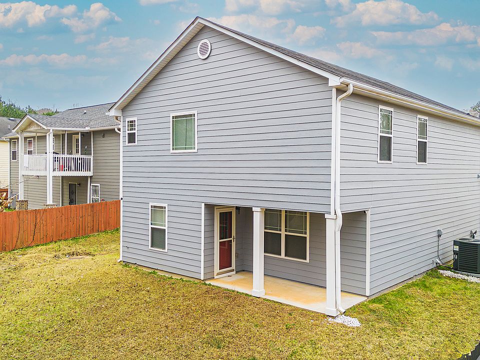 1st image of 504 Simpson Rd