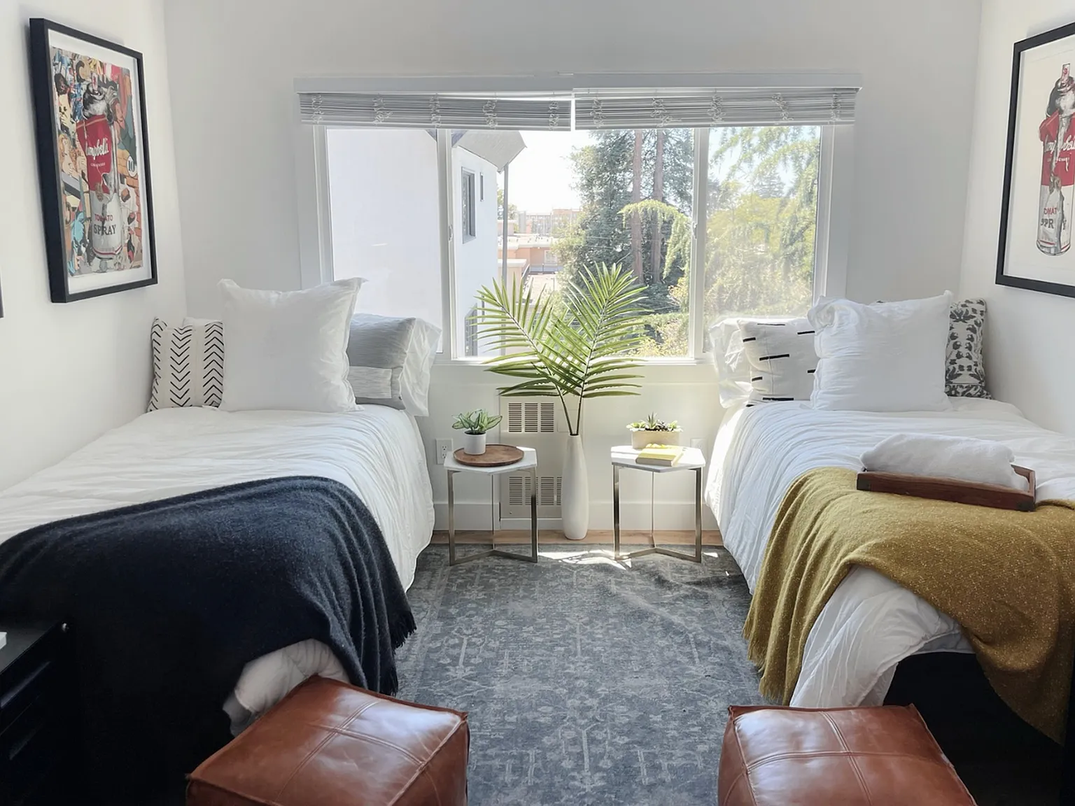 2425 Prospect — Photo 3