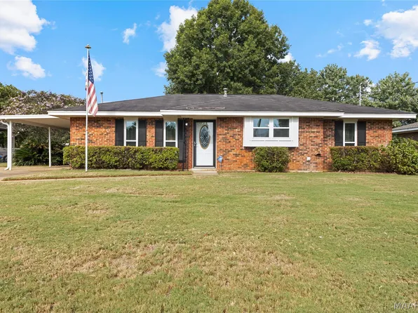 251 Teri Ln, Prattville, AL 36066