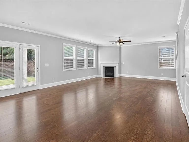 205 Orchard Trl — Photo 9