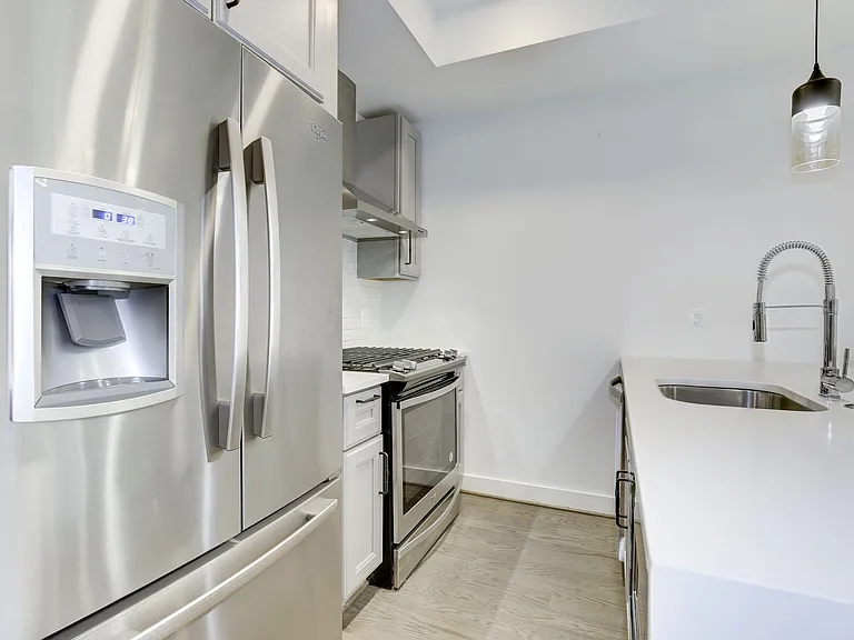 3924 W St NW #5 — Photo 9