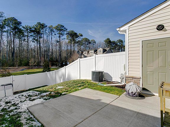 4th image of 10612 Marions Pl