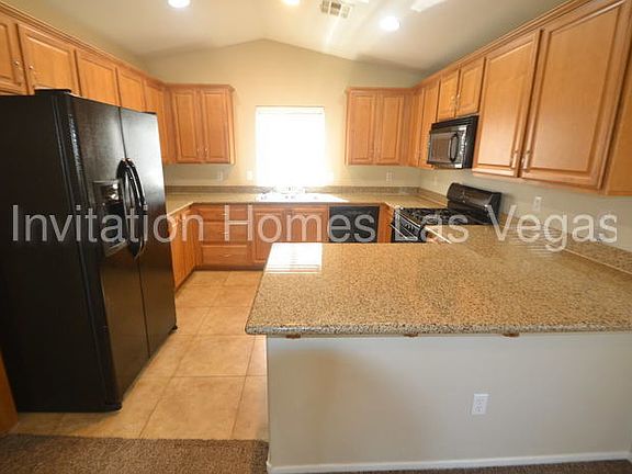 5th image of 6117 Blue Luna St