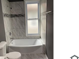 5513 W Iowa St APT 2, Chicago, IL 60651