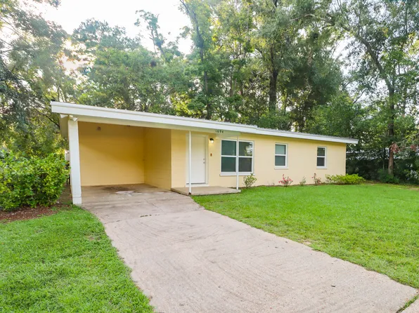 1694 Sharkey St, Tallahassee, FL 32304