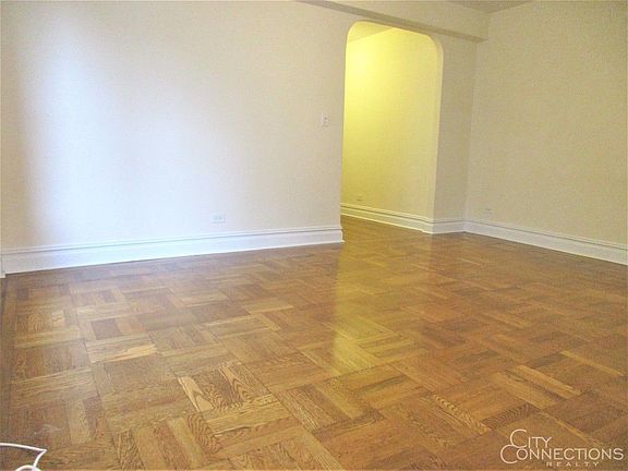 3rd image of 185 Claremont Ave APT 5J