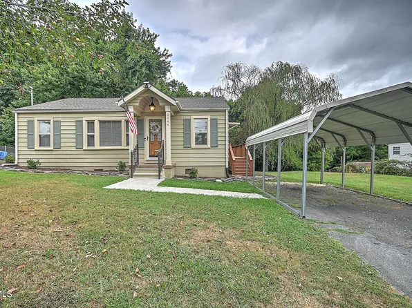 3044 Lowrance Dr, Kingsport, TN 37660