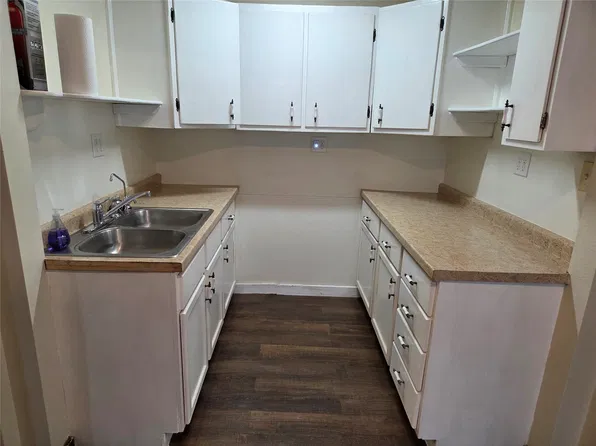 108 NW Grant St, Greenfield, IA 50849
