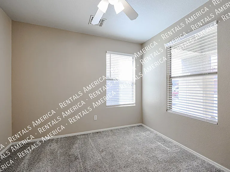 9404 W Terri Lee Dr — Photo 13