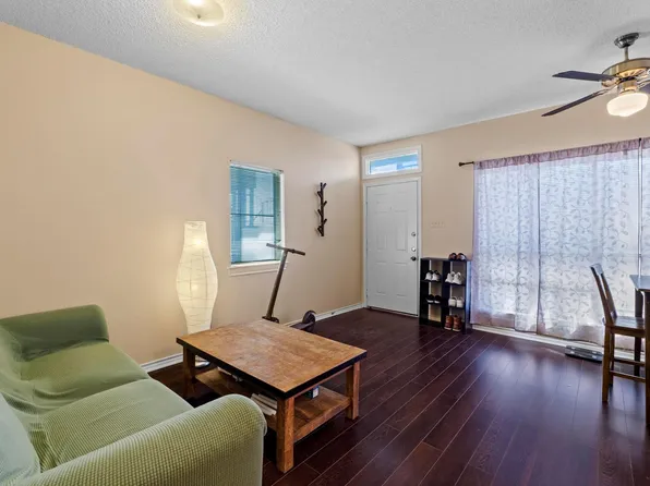 915 W 22nd 1/2 St APT 202, Austin, TX 78705
