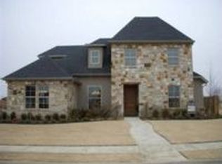 6201 S 26th St, Rogers, AR 72758