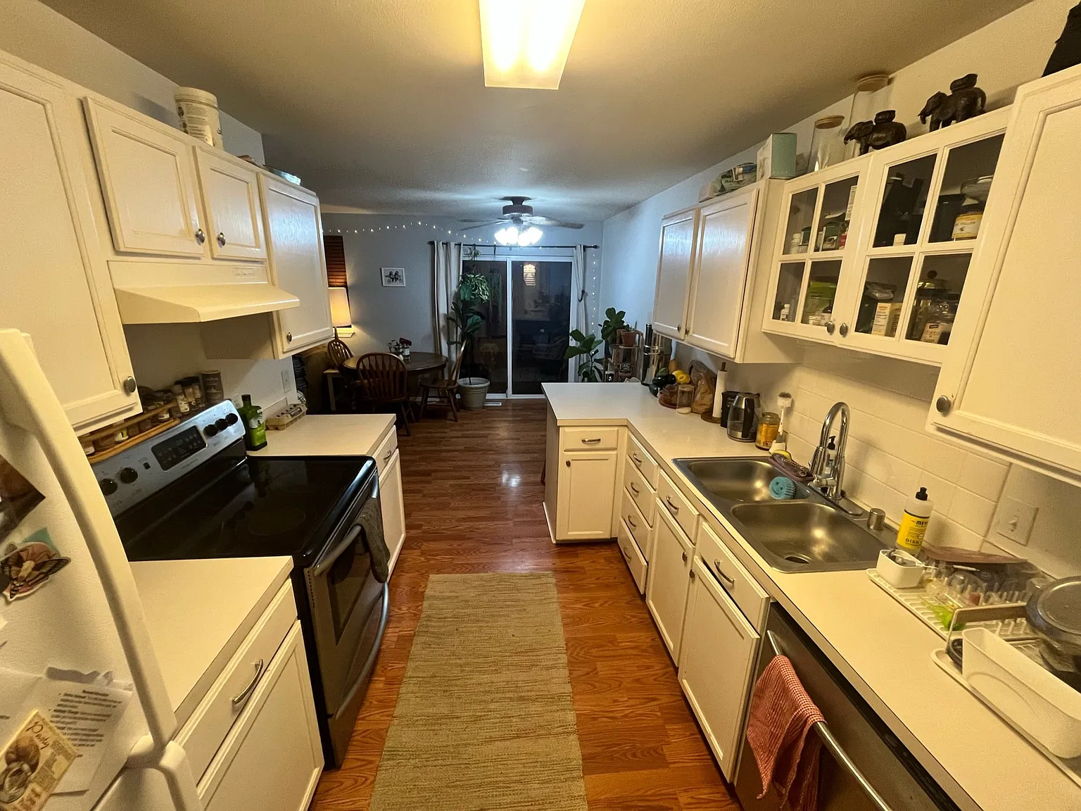 3 bed, 1269 sqft, $2,700 — Photo 4