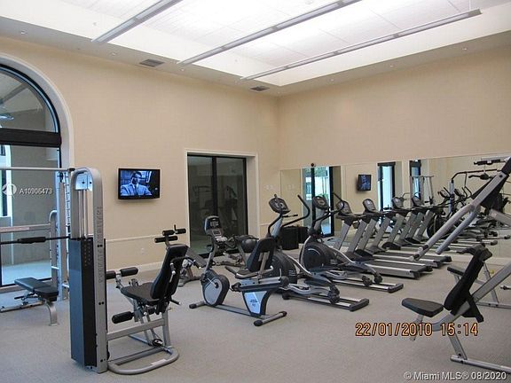3rd image of 1300 Ponce De Leon Blvd APT 704