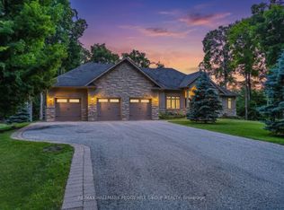 32 Gallagher Cres, Springwater, ON