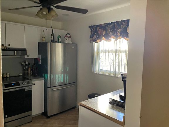 3rd image of 2620 NE 1st Court #114