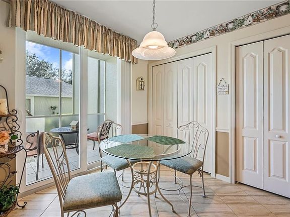 4th image of 26961 Clarkston DR #9106