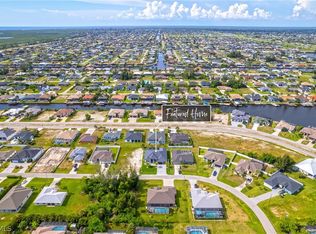 3535 SW 4th Ln, Cape Coral, FL 33991