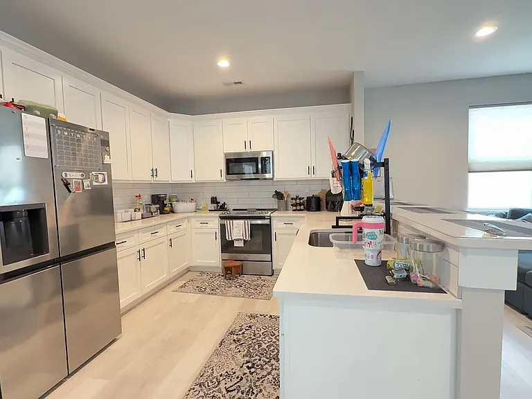 103 S Thalia Rd — Photo 4