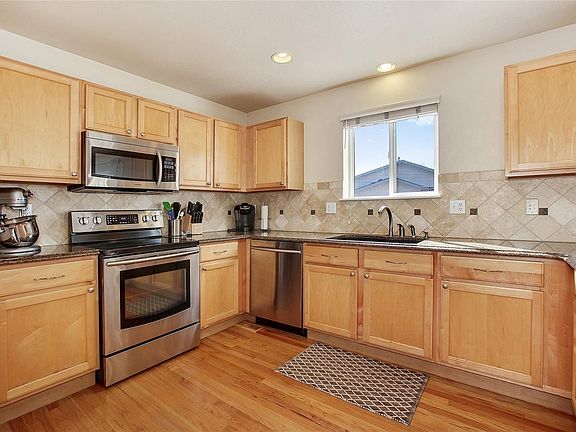 5th image of 4588 W 63rd Dr