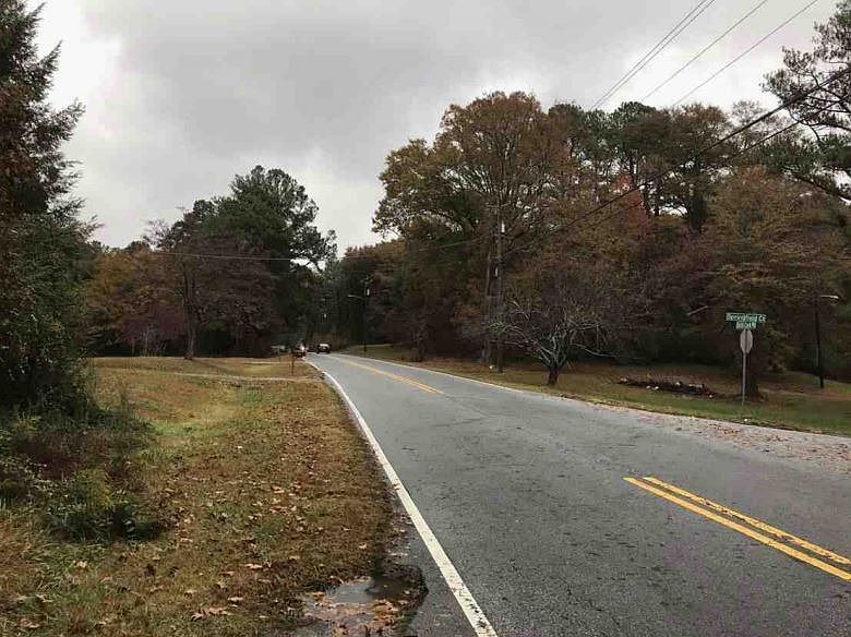 2nd image of 5745 Old Bill Cook Rd