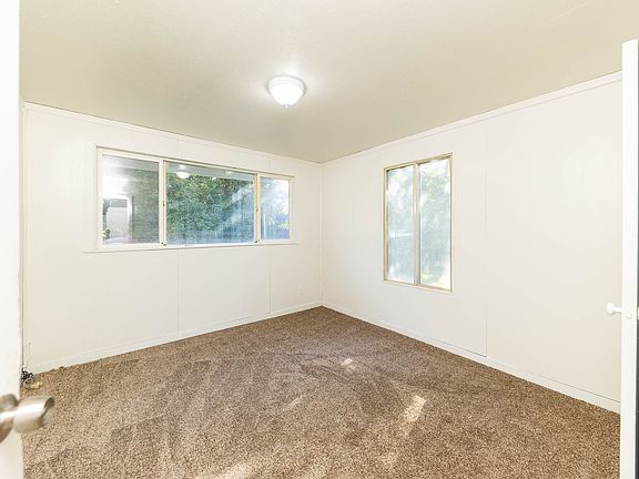 5th image of 22840 Marjie Ave #D
