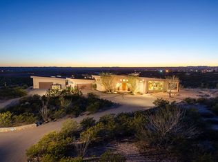 5664 Georgia Okeeffe Rd, Las Cruces, NM 88011