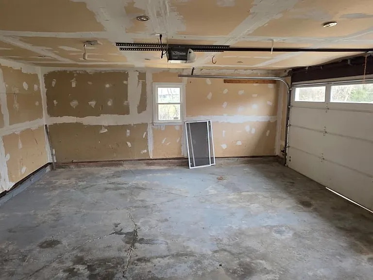 20 Woodmere Dr — Photo 4