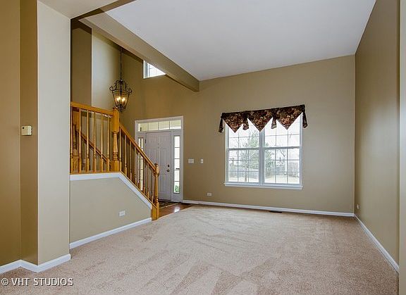 3rd image of 4670 Barharbor Dr