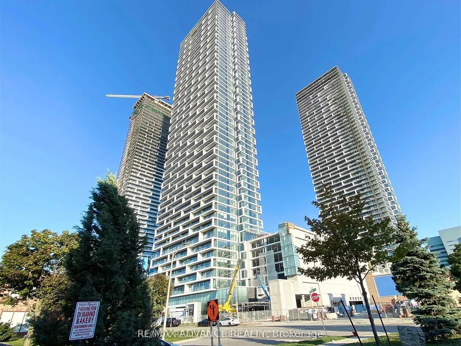 2 bed, $2,600 — Photo 3