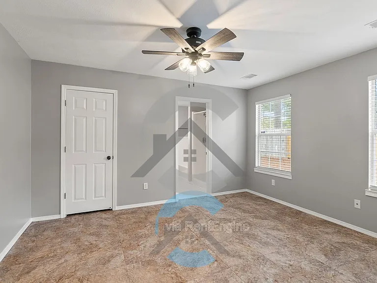 1412 Ivy St — Photo 11