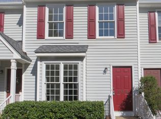 104 Luxon Pl, Cary, NC 27513