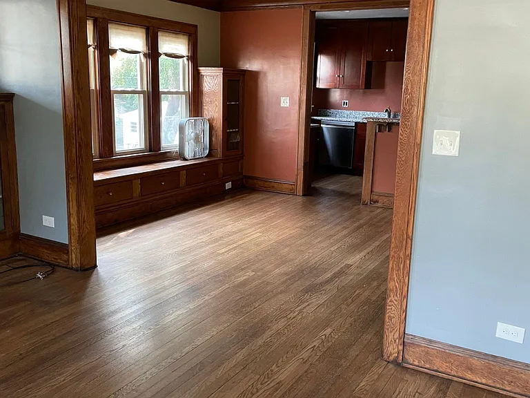 9807 Baltic Rd — Photo 5