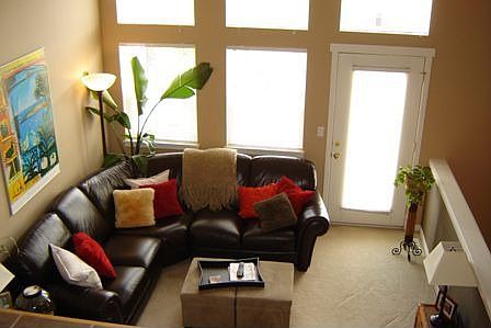 2nd image of 1551 NE Joshua Tree Ln
