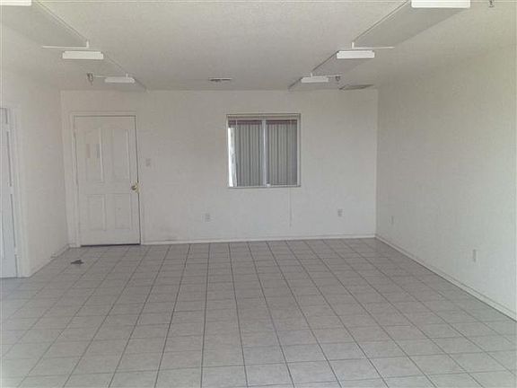 4th image of 4931 E 30th Pl Ste B