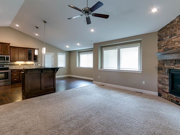 4th image of 5004 Shadowridge Dr