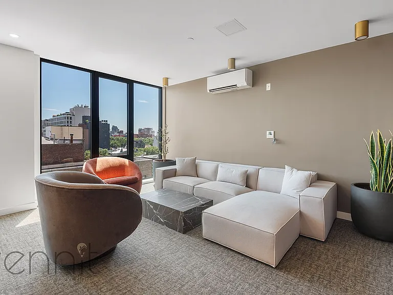375 Dean St #903 — Photo 32