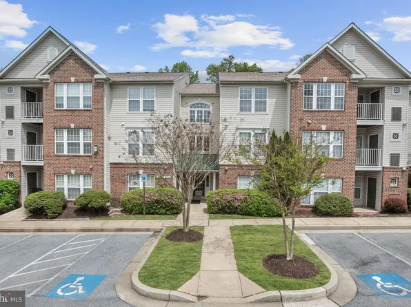 3054 Hunting Ridge Dr, Owings Mills, MD 21117