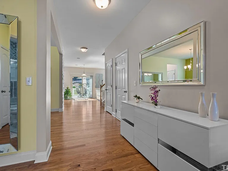 2622 Teermark Ln — Photo 3