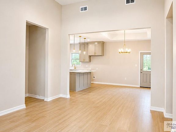 3rd image of 6516 S Dorcas Cir
