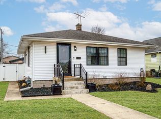 3527 Lake St, Lansing, IL 60438