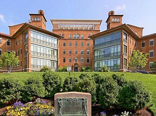 2425 L St NW APT 412, Washington, DC 20037