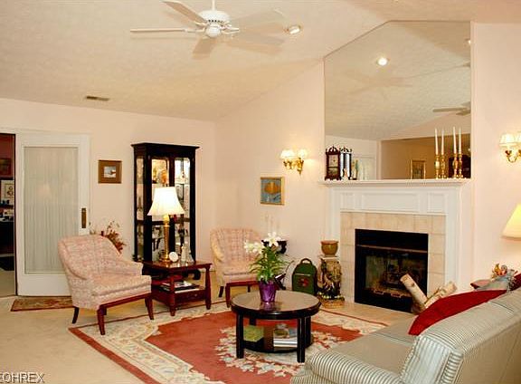 5th image of 2034 Williamston Ct