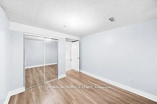 60 Cranberry Cres #BASEMENT — Photo 13