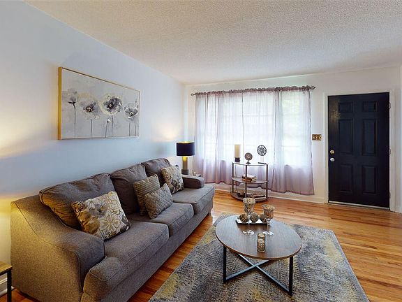 5th image of 115 Waverly Ct