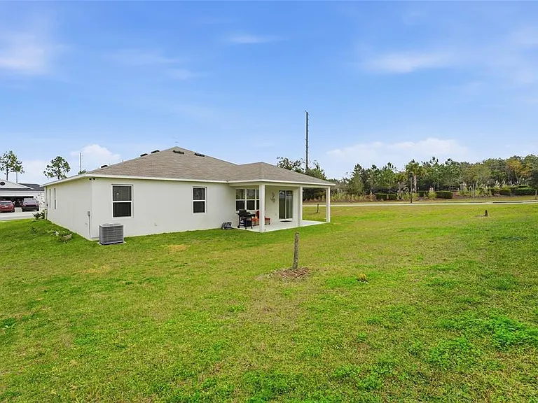 2081 Malbec Ct — Photo 24