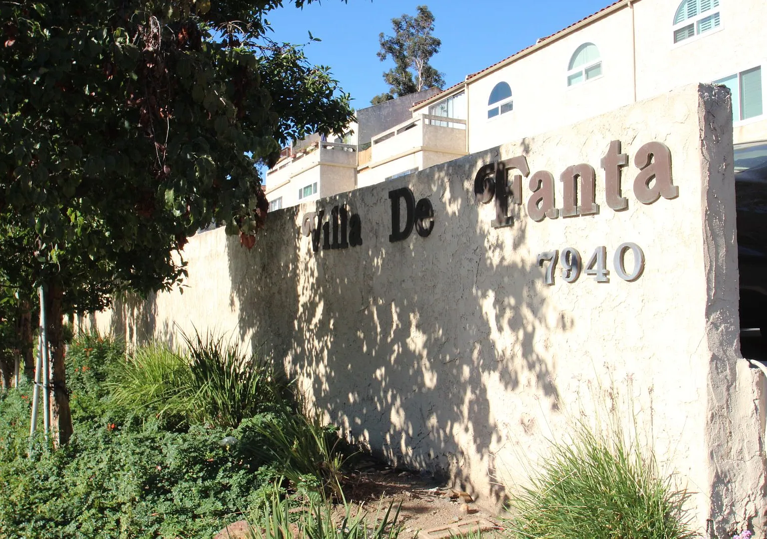 Move In Special! Beautiful 2 BD, 2 BA Condo in the Heart of La Mesa! — Photo 1